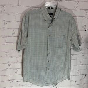 Van Heusen medium men’s top‎